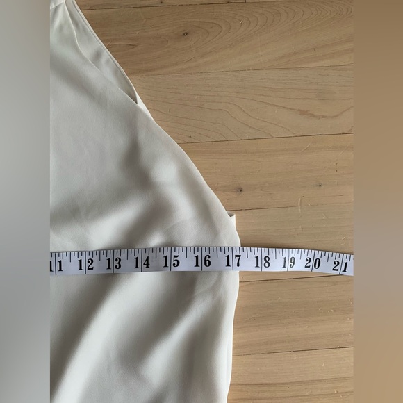 ZARA - Elegant opened back blouse - Picture 7 of 10